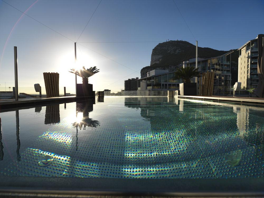 Sunborn Gibraltar Hotel Exterior foto