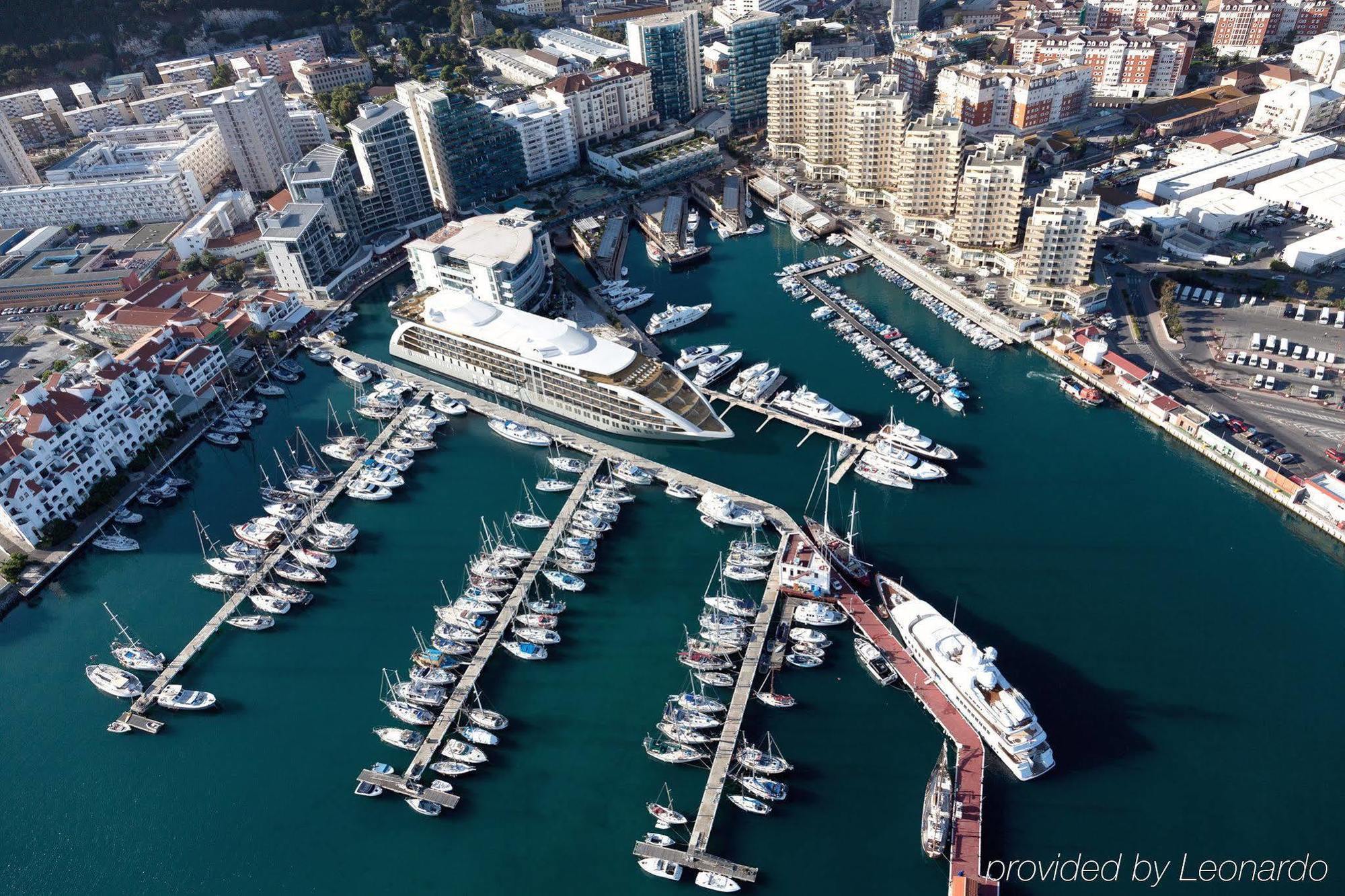 Sunborn Gibraltar Hotel Exterior foto